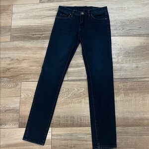Blank nyc jeans - skinny straight 
Dark blue
Worn once